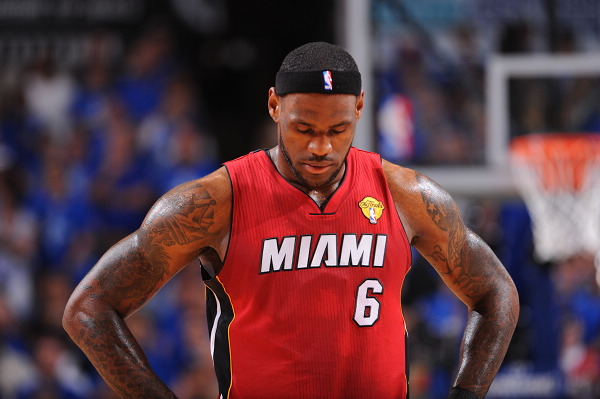 德天空：拜仁可能与格纳布里续约至2028年，但薪水会降低（德天空称：拜仁或将与格纳布里续约至2028年，薪资将下调）