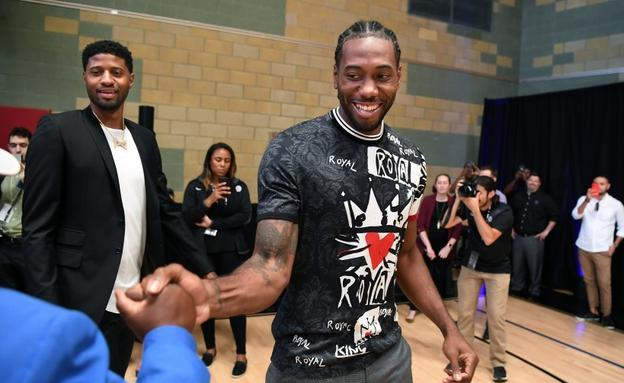 美记：克拉克斯顿是勇士潜在的目标，但篮网对库明加并无兴趣（美记称：勇士将克拉克斯顿列为潜在引援目标，篮网无意库明加）