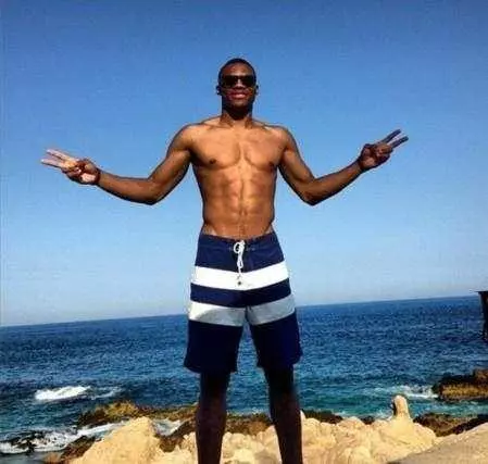 全场紧逼的实战关键点（全场紧逼实战要点）