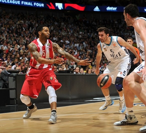 贝林社媒：客战巴列卡诺总是很困难，我们接受这1分并继续前进（贝林发文：客战巴列卡诺艰难，带走1分可接受，继续向前）