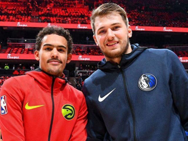 科曼：感谢拜仁邀请我回来，很荣幸与大家分享那些美好时光（科曼：感谢拜仁邀我回归，能与大家重温美好回忆倍感荣幸）