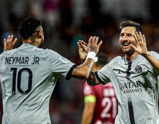 萨索洛2-2比萨，恩佐拉、马蒂奇破门，索尔茨维特读秒绝平（萨索洛2-2战平比萨：恩佐拉、马蒂奇建功，索尔茨维特压哨扳平）