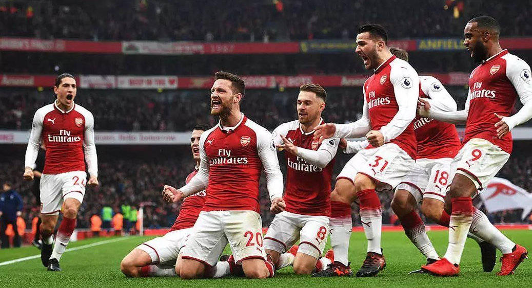 图片报：罗伊斯即将与洛杉矶银河续约至2027年底（《图片报》称：罗伊斯将与洛杉矶银河续约，合同至2027年底）