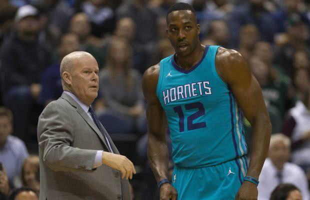 队报：尽管梅西在美职联表现出色，但足球在美国依然地位轻微（队报：梅西高光难改现状，足球在美国仍显小众）