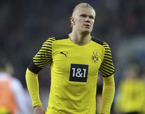 尼克斯vs爵士前瞻：阿努诺比出战成疑，尼克斯主场力争连胜（尼克斯迎战爵士前瞻：阿努诺比能否登场成疑，纽约主场冲击连胜）