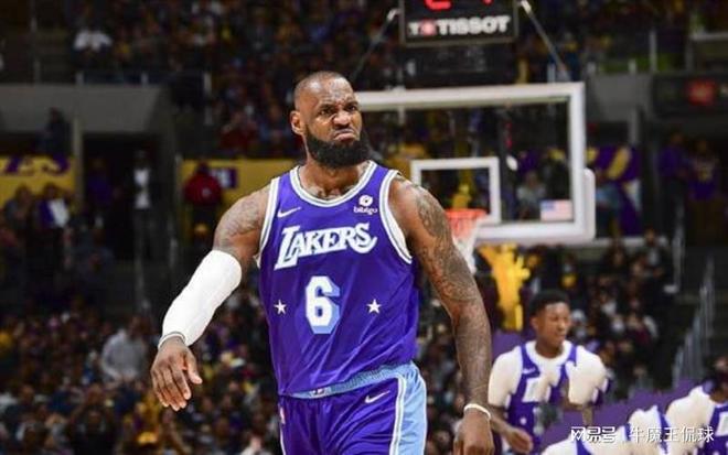 莫德里奇在对阵拉齐奥的比赛中踢满全场，Sofac...（对阵拉齐奥，莫德里奇踢满全场，SofaScore评分出炉）