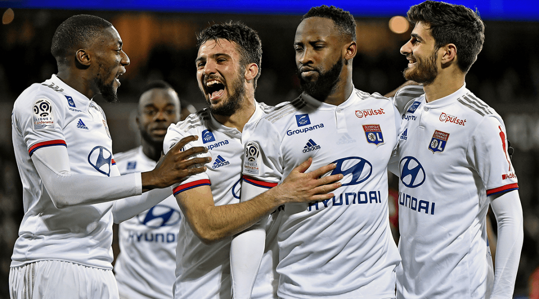 NBA球员数据榜：字母哥得分继续领先,（NBA球员数据榜：字母哥得分持续领跑）