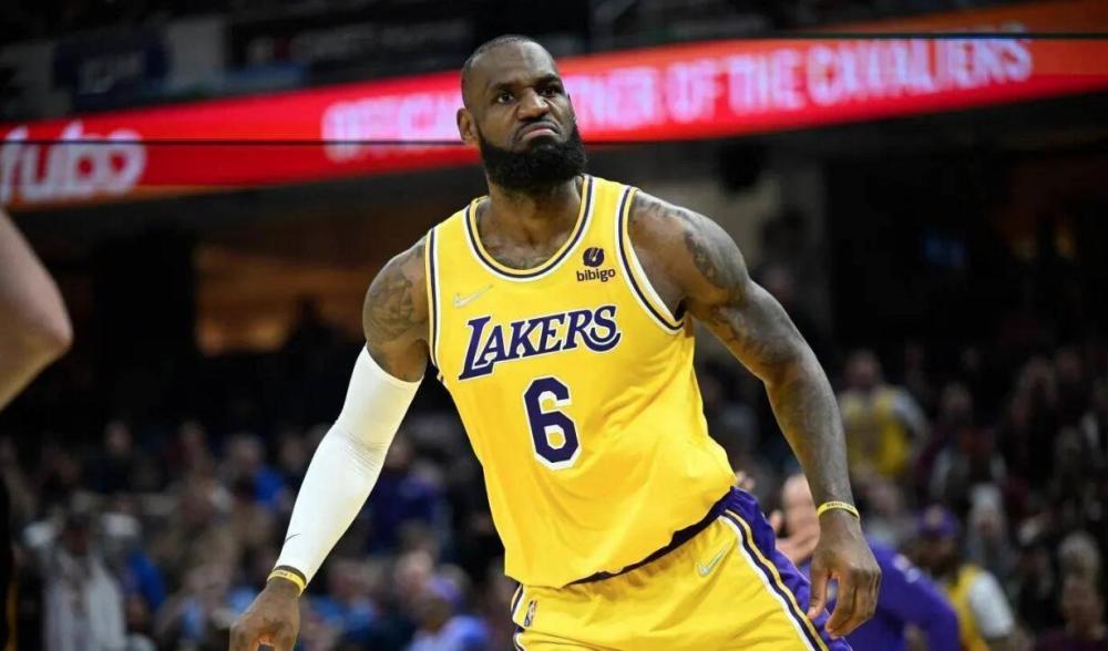 网红：我怀上了德佩的孩子，但他不正面回应还给我找了名律师（网红自曝怀有德佩孩子：对方未正面回应并委托律师介入）