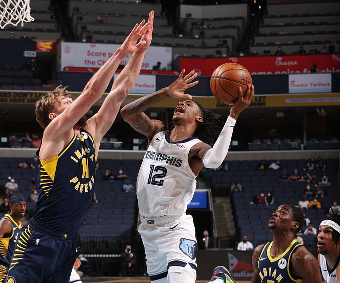 5场零封，秦子牛：自己发挥得还不错，主要是团队踢得非常好（五场零封！秦子牛：个人状态尚可，关键在团队发挥出色）