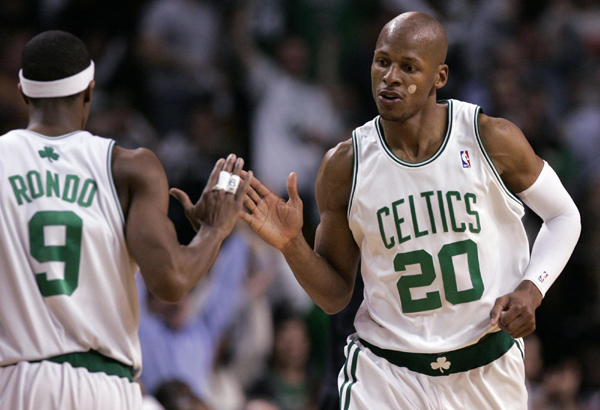 自称海牛翻译的用户：海牛不欠兰克尔-泽工资，还给他预支钱（自称海牛翻译的网友称海牛未拖欠兰克尔-泽薪资，反而预支过费用）